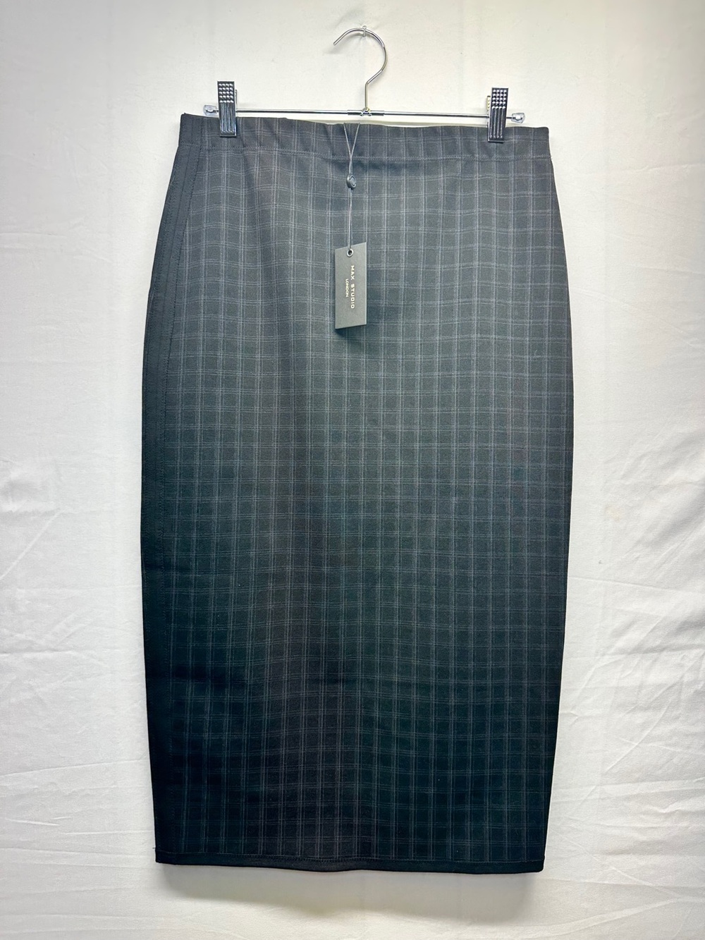 Classic Gray Plaid Knit Pencil Skirt